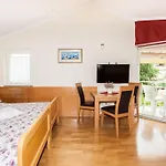 Pensión Pansion Vago 4*
