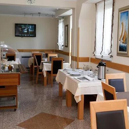 B&B Pansion Vago 4*