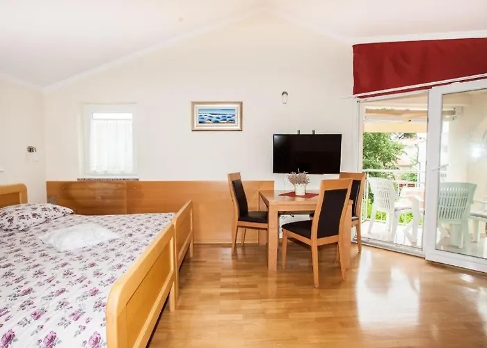 Gasthuis Pansion Vago 4*