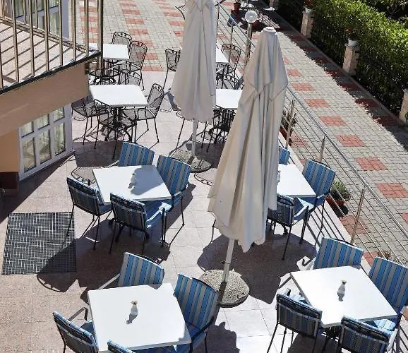 Gasthuis Pansion Vago 4*