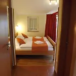 Vendégház Pansion Vago 4*